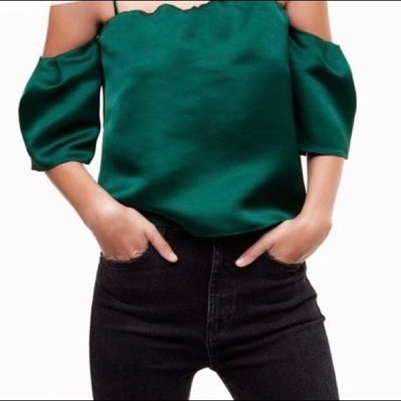 Gorgeous Aritzia Talula satin off shoulder blouse! - Picture 2 of 5